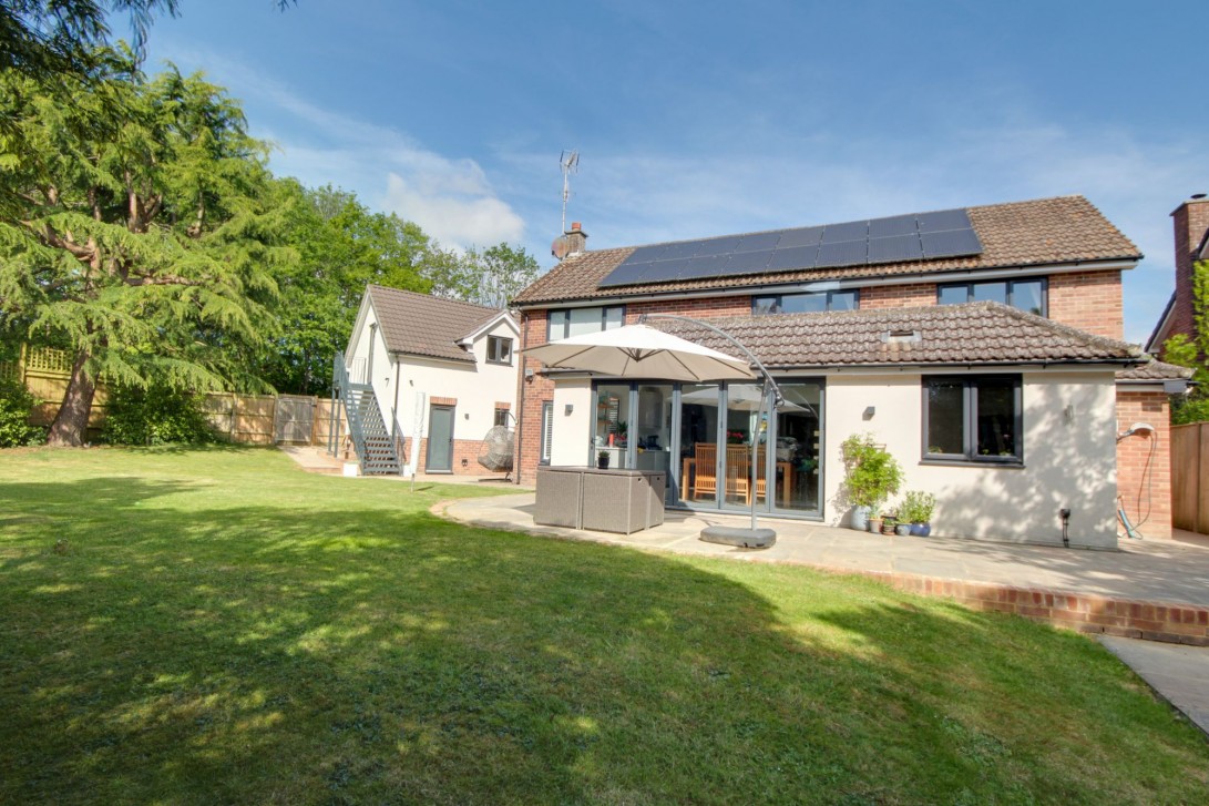 Photo of 108 Penland Road, Haywards Heath