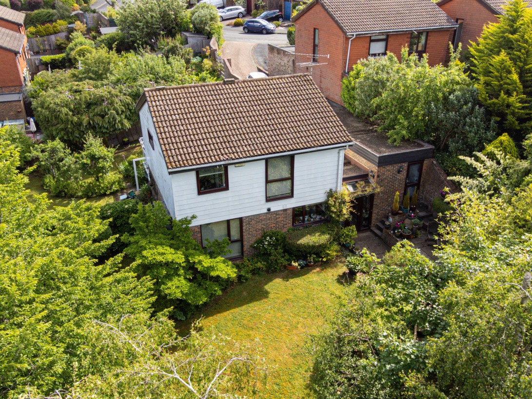 Photo of 17 Herontye Drive, East Grinstead