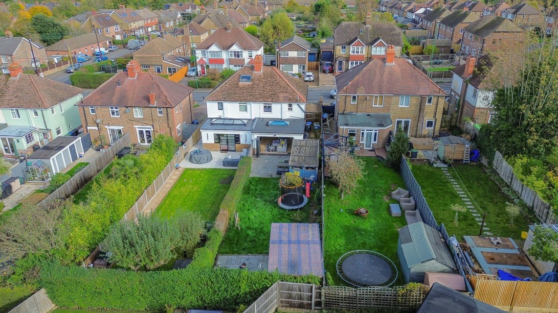 Photo of 116 Franklynn Road, Haywards Heath