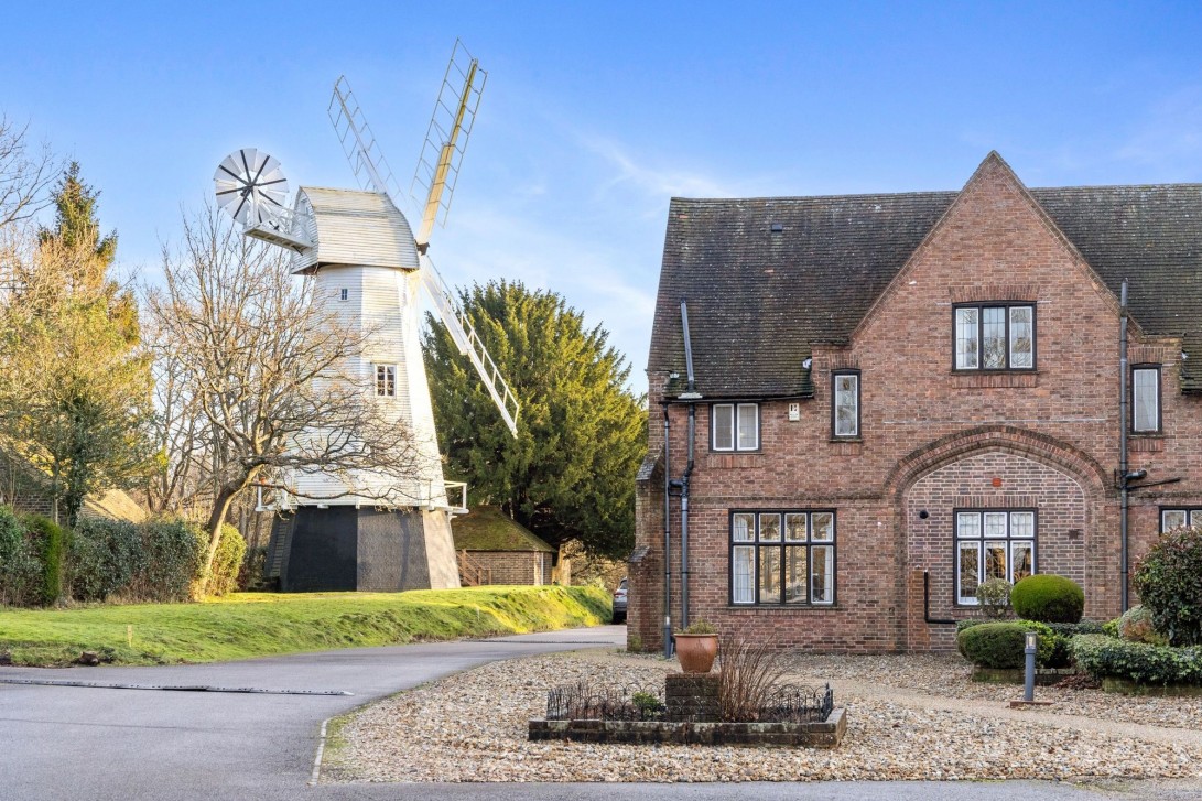Photo of The Gatehouse, St Georges, North Chailey