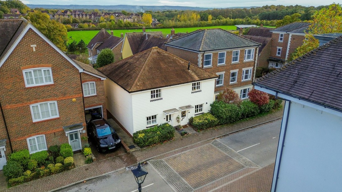 Photo of 80 Updown Hill, Haywards Heath