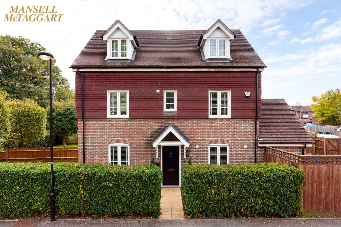 Photo of 2 Reed Close, Hassocks