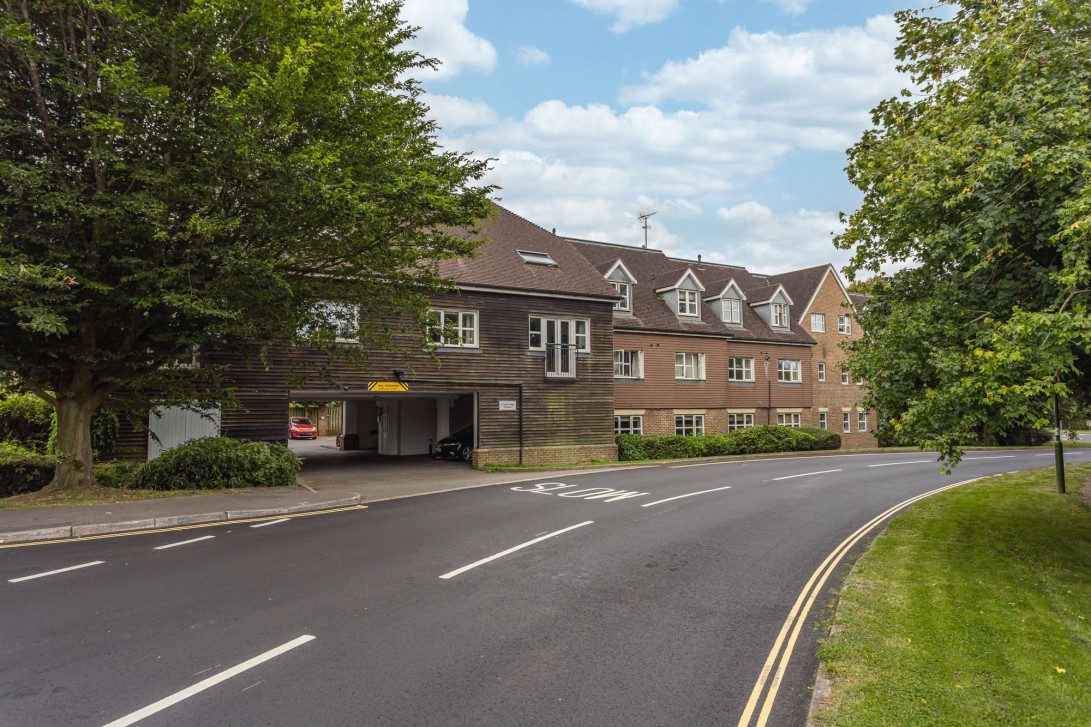 Photo of Flat 18, Crawley