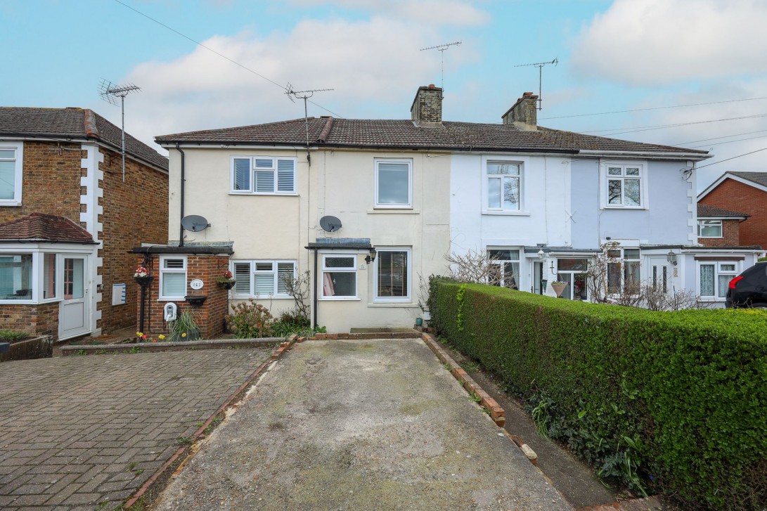 Photo of 160 Leylands Road, Burgess Hill