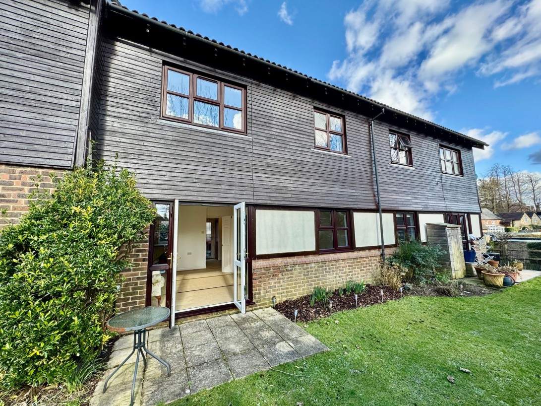 Photo of 3 Wilton Villas Bretts Orchard, Haywards Heath