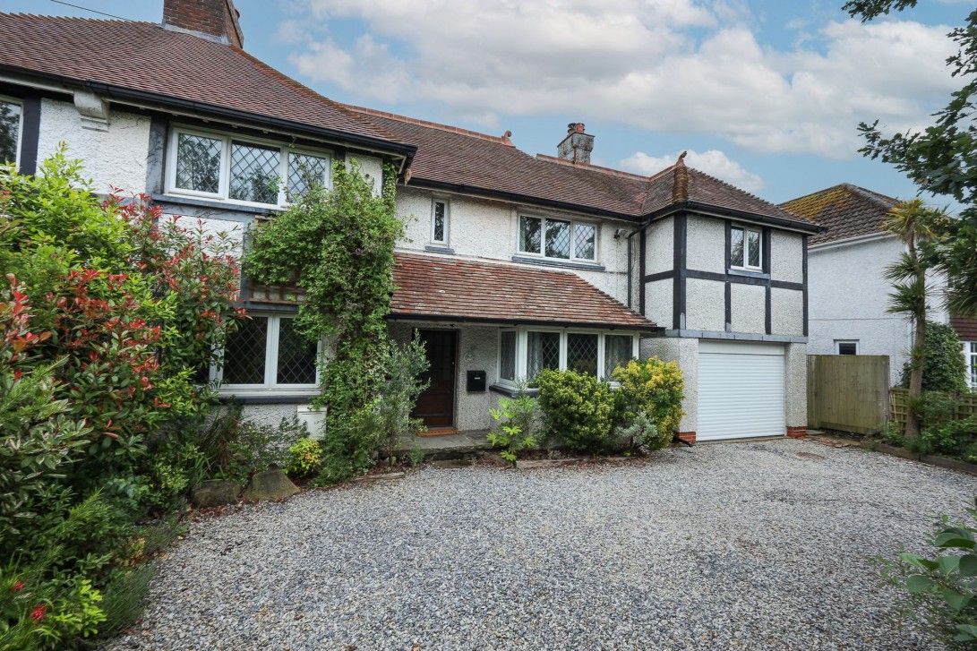 Photo of 26 London Road, Burgess Hill