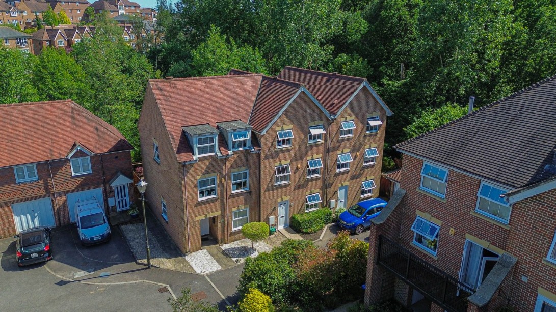 Photo of 6 Deers Leap, Haywards Heath