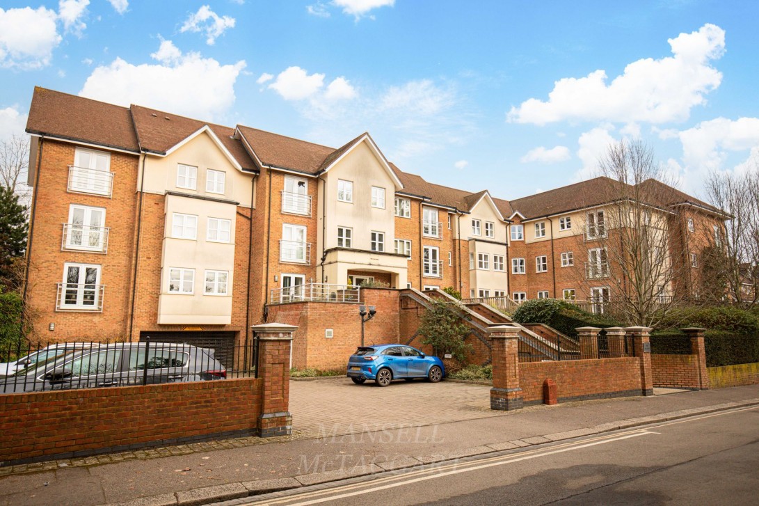 Photo of Flat 8, East Grinstead