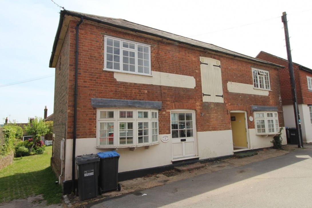 Photo of 1 Granary Cottages Haywards Heath Road, Haywards Heath