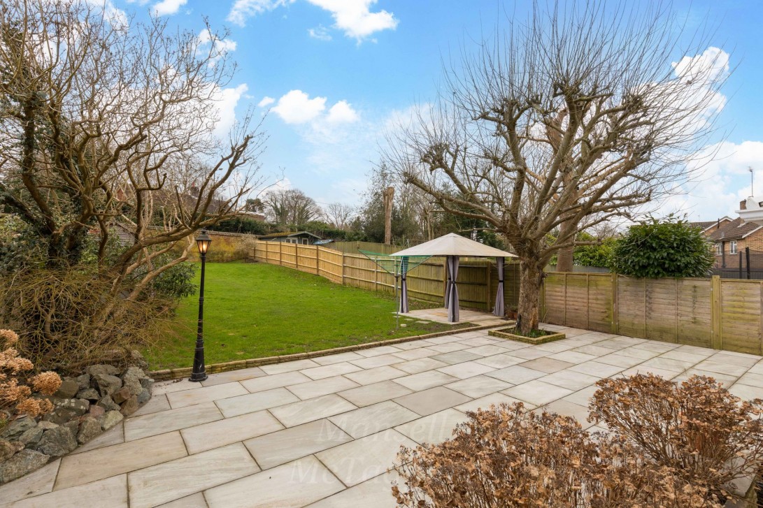 Photo of 20 Woodlands, Crawley