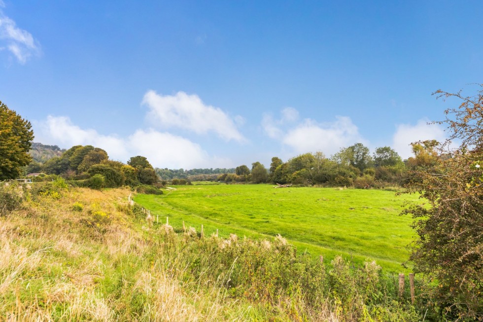 4 bed, Terraced House in Lewes, BN7 2SX Price £425,000 Ref38737f14