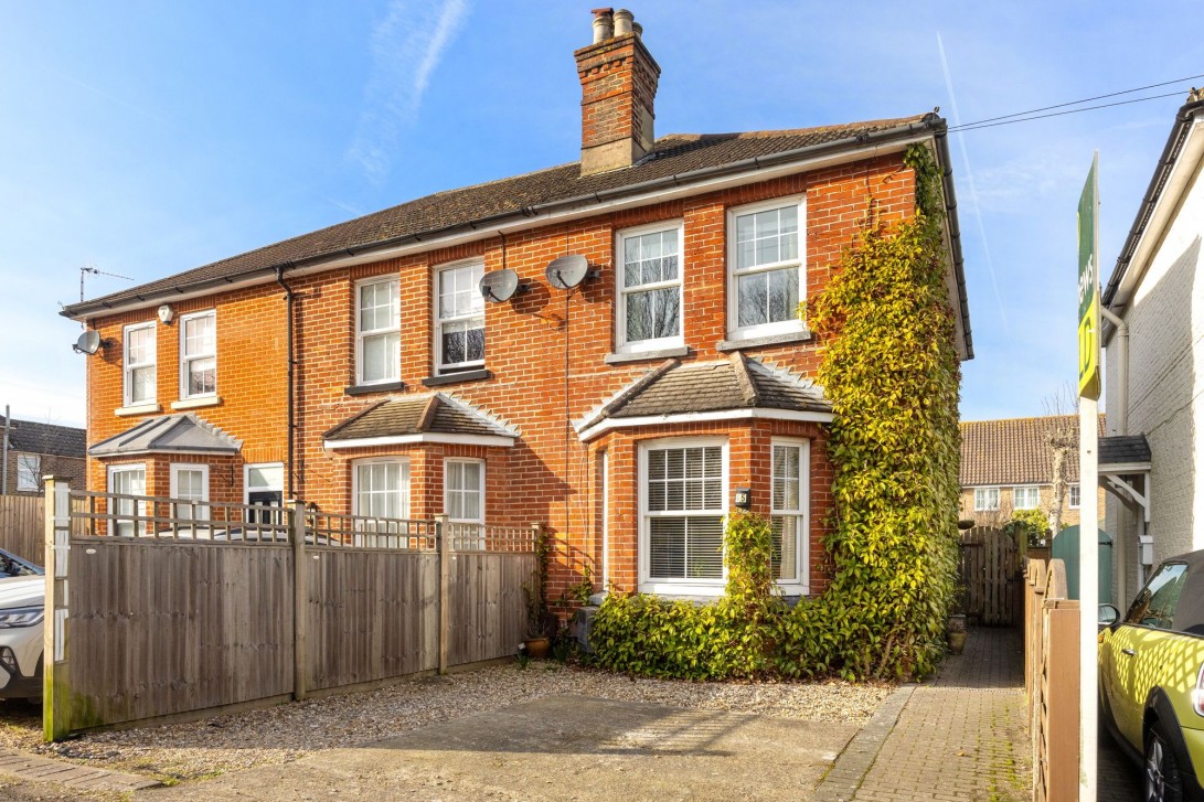 Photo of 45 Povey Cross Road, Horley