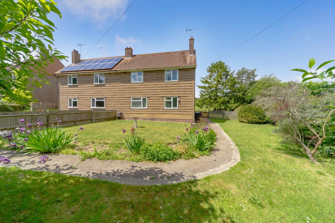 Photo of 1 Snednore Wellgreen Lane, Lewes