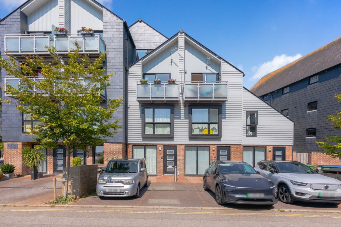 Photo of 6 Falcon Wharf Railway Lane, Lewes