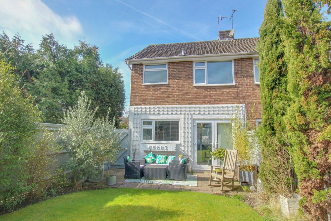 Photo of 75 Sussex Road, Haywards Heath