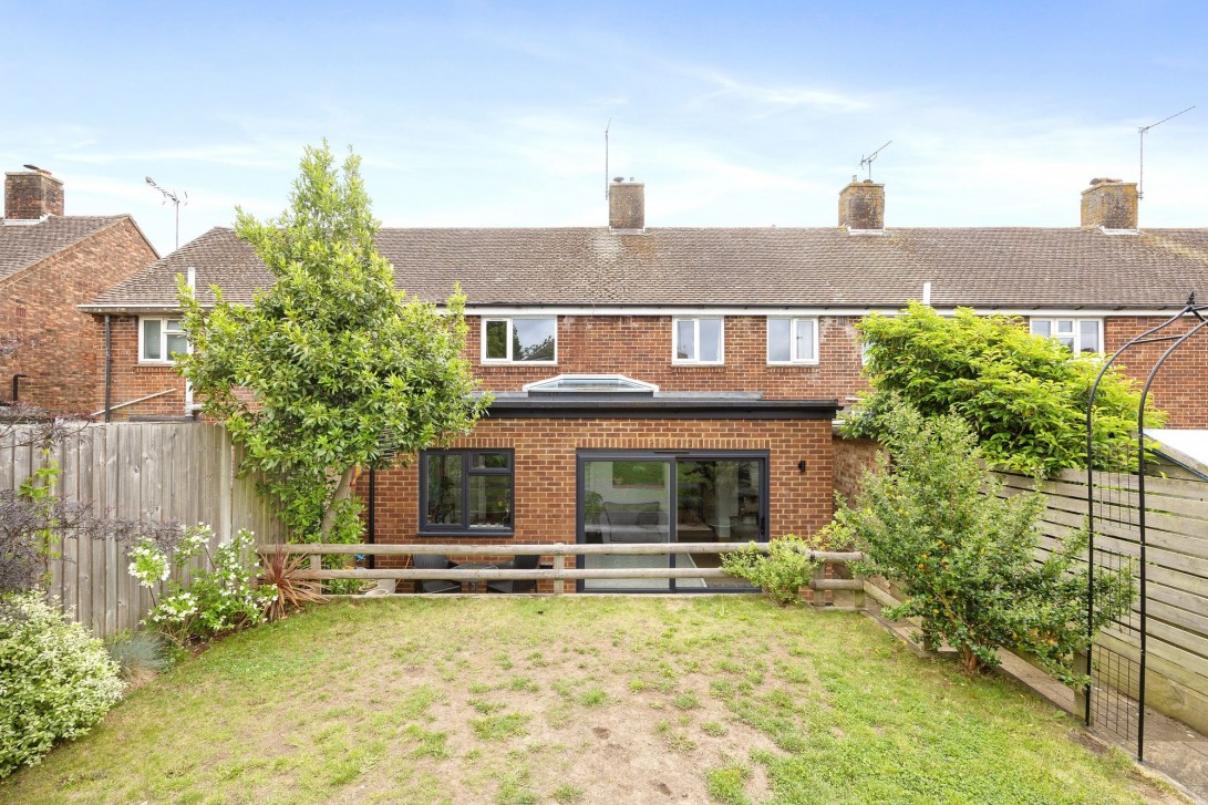 Photo of 21 Mill Way, Billingshurst
