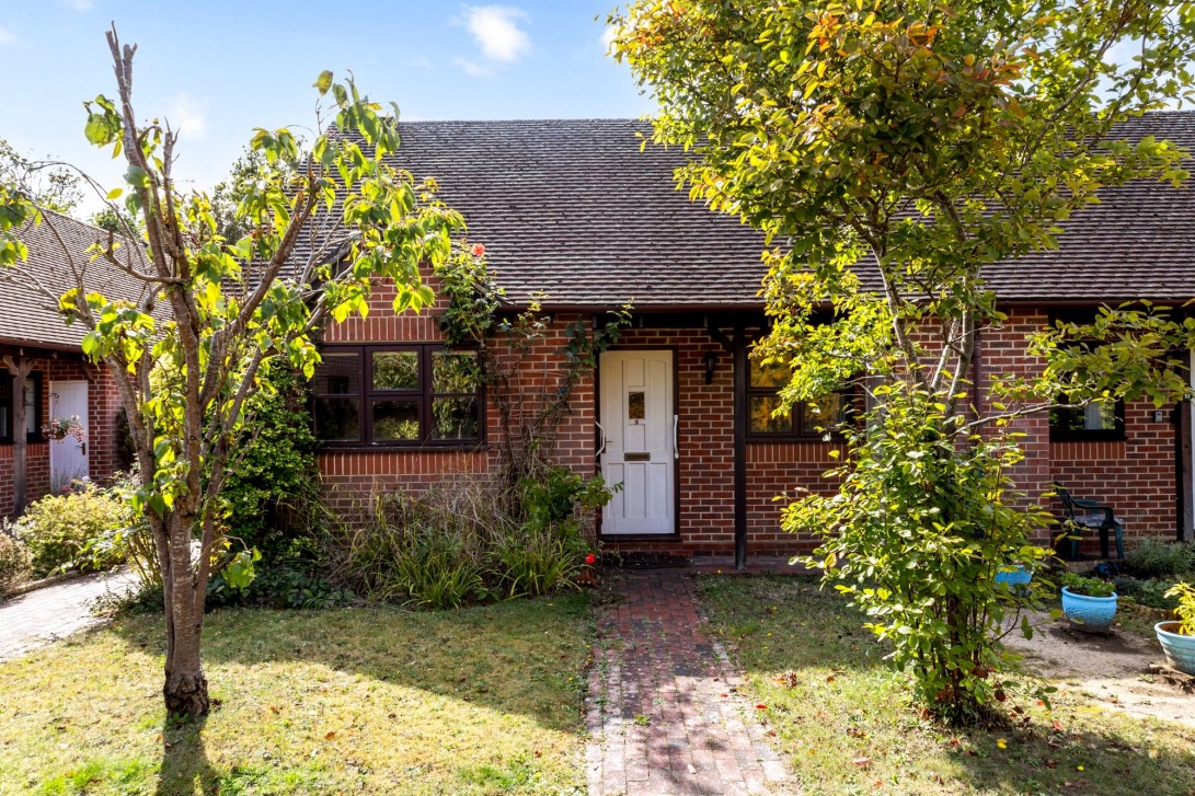 Photo of 9 Puttick Close, Pulborough