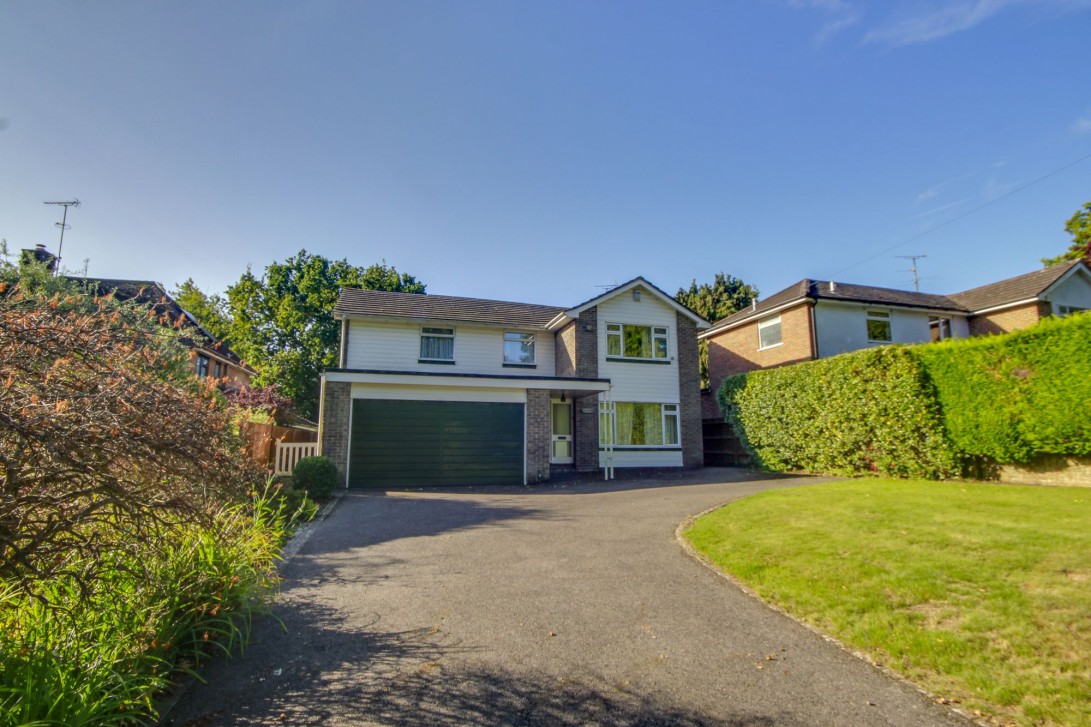 Photo of 6 Farlington Close, Haywards Heath