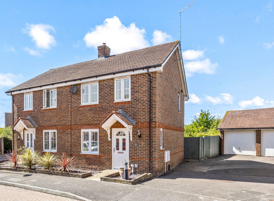Photo of 17 Chestnut Drive, Hassocks