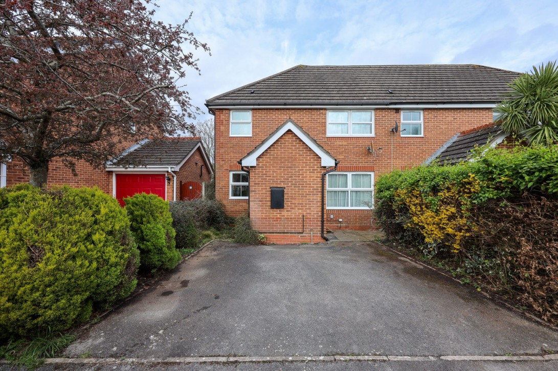 Photo of 7 The Brooks, Burgess Hill