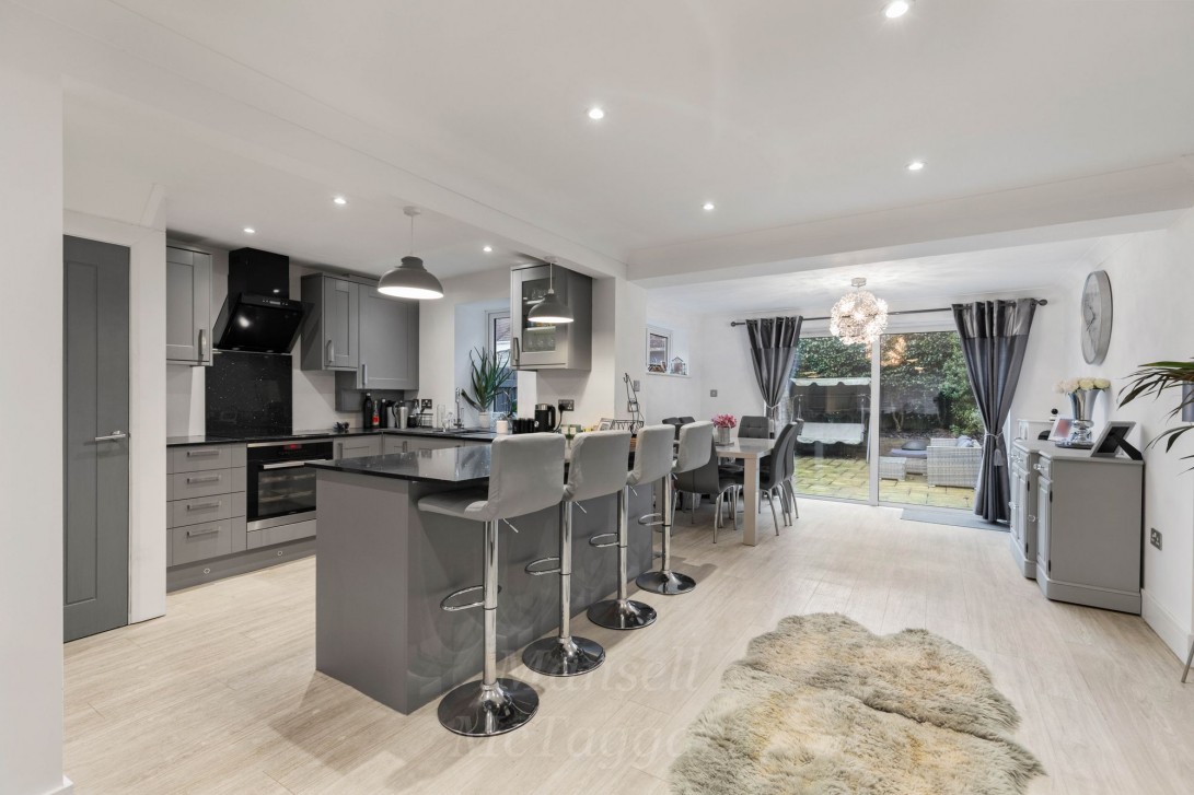 Photo of 9 Tennyson Close, Crawley