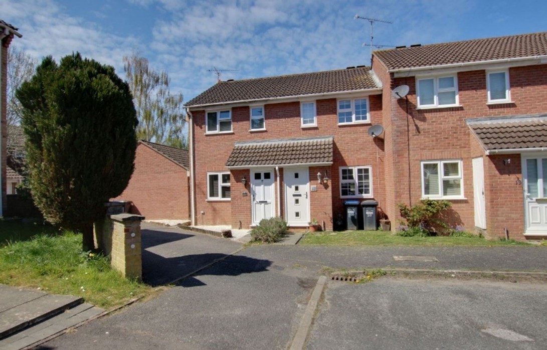 Photo of 21 Walnut Park, Haywards Heath