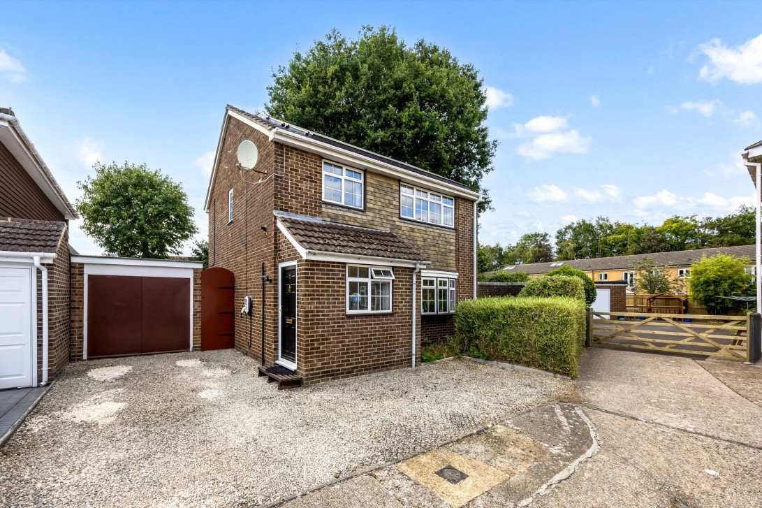 Photo of 71 St. Catherines Road, Crawley