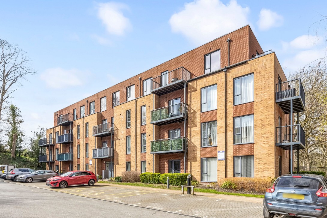 Photo of 2 Jessop House, Coulsdon