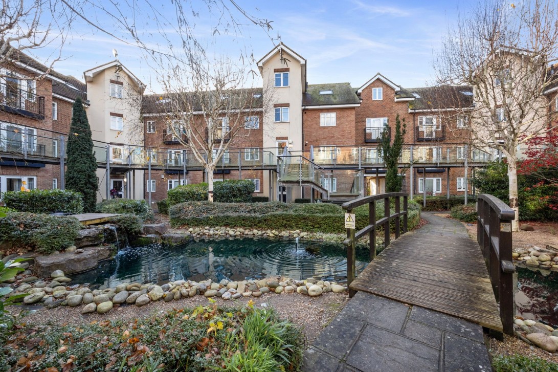 Photo of Flat 33, Horley