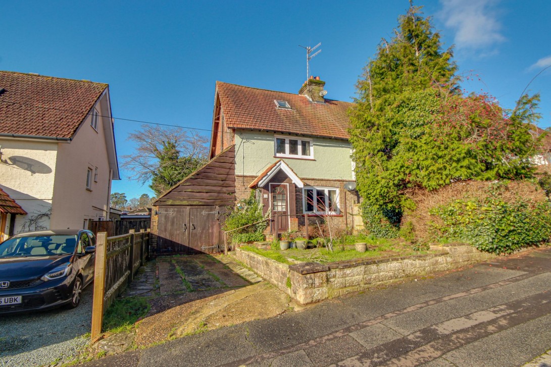 Photo of 12 Wood Ride, Haywards Heath