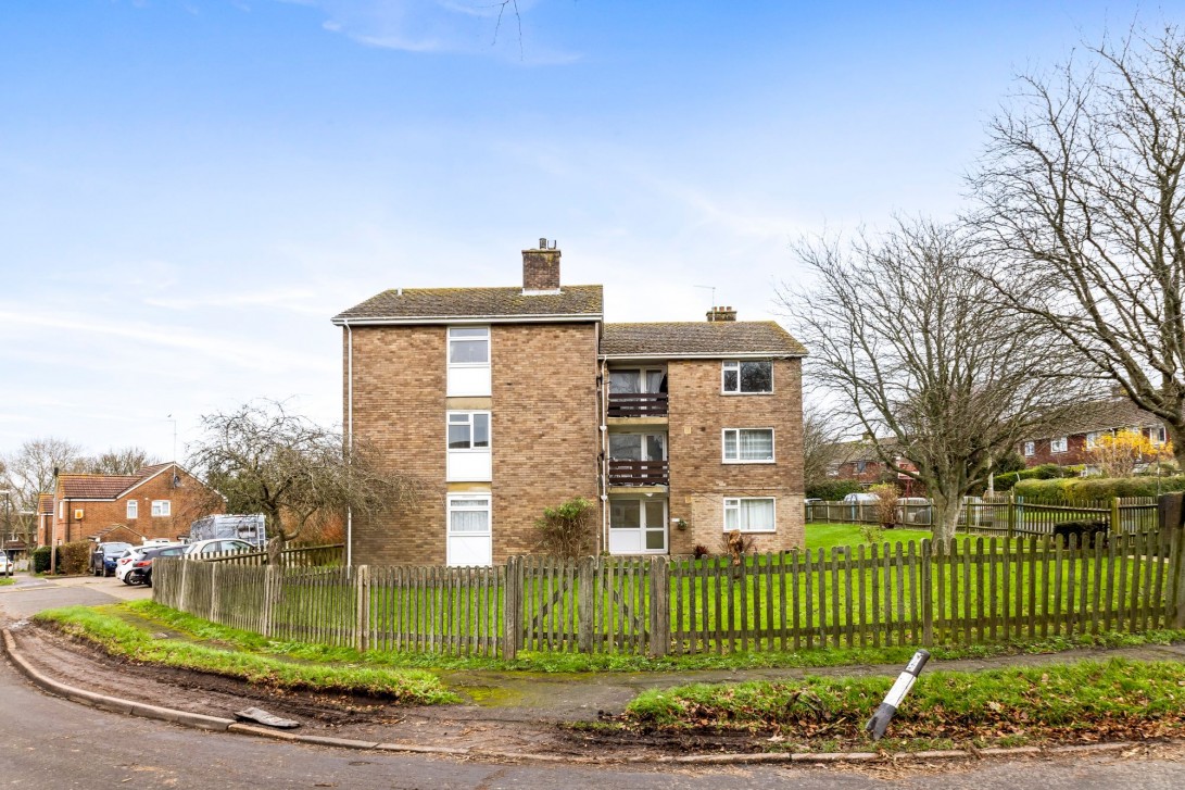 Photo of 76 Manor Road, Steyning