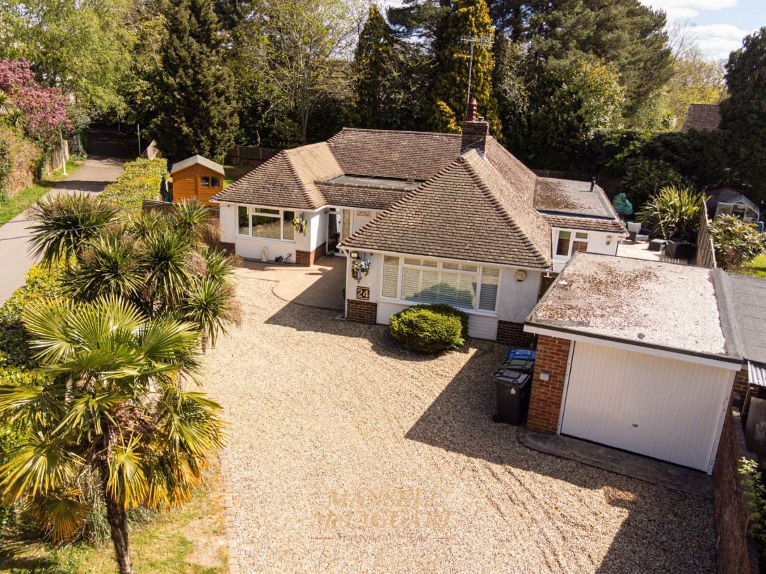 Photo of 24 Elizabeth Crescent, East Grinstead