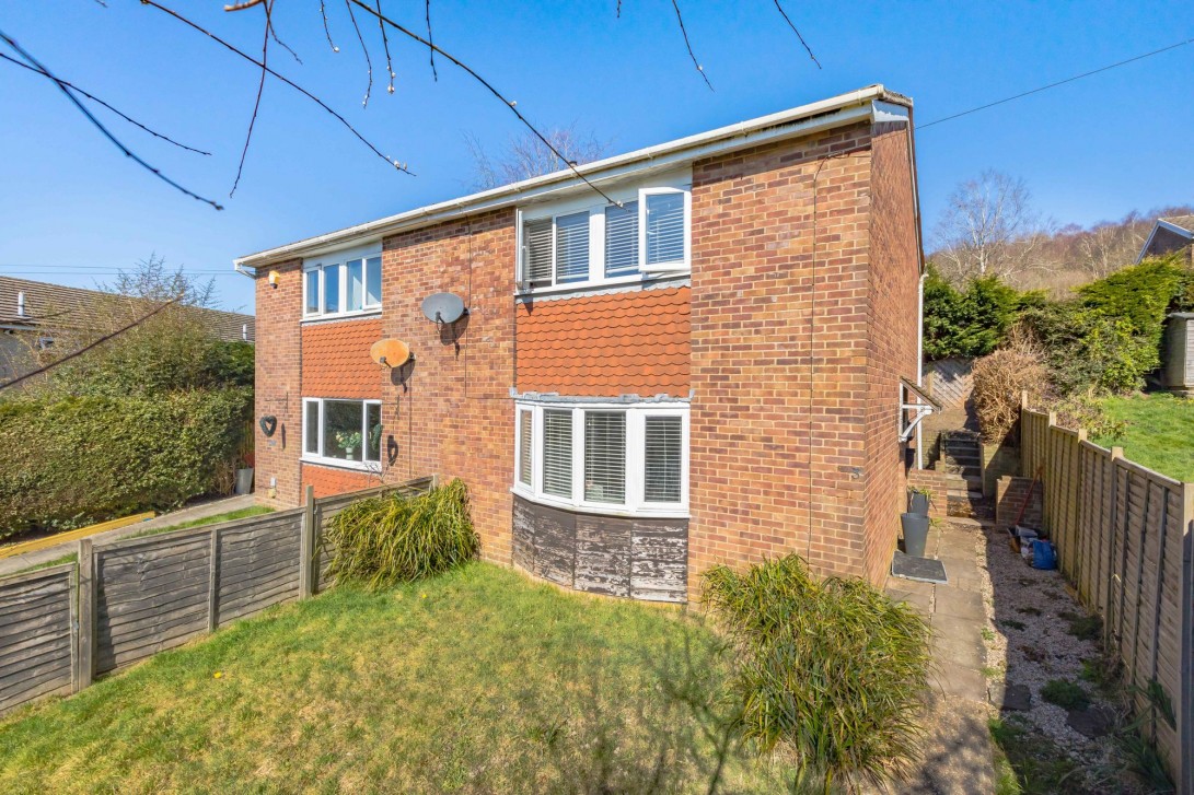 Photo of 3 Heather Walk, Crowborough