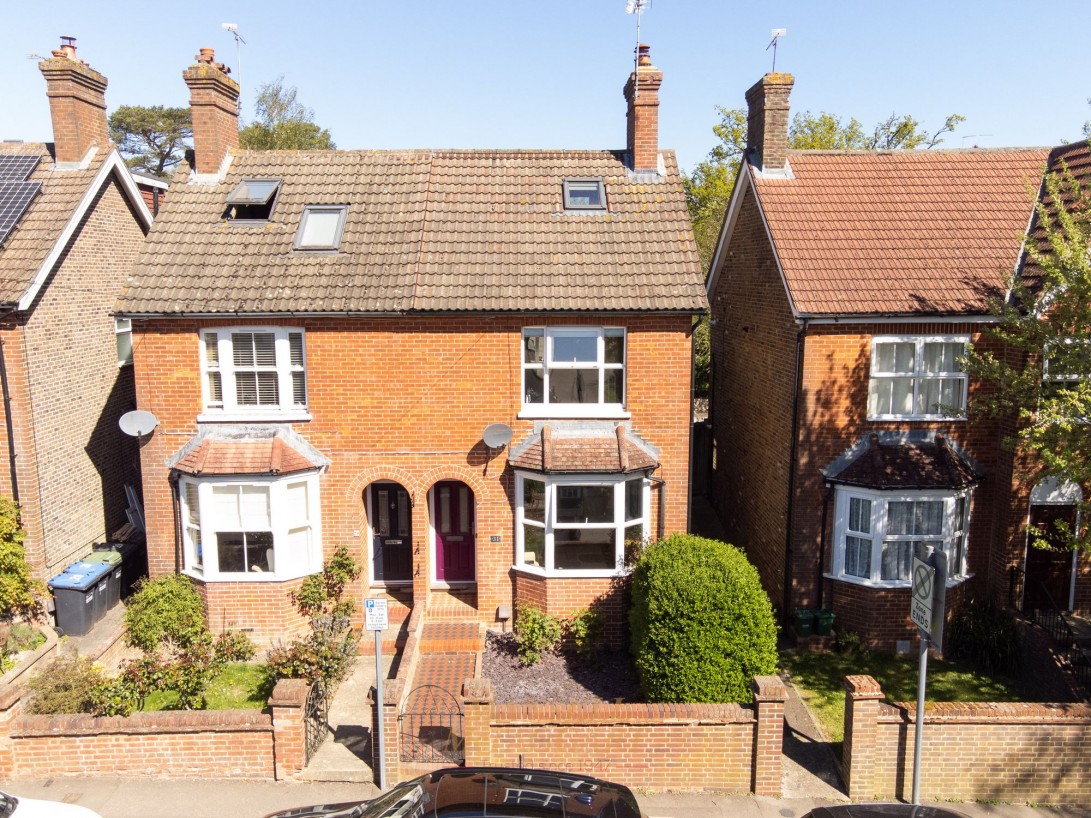 Photo of 31 St. Johns Road, East Grinstead
