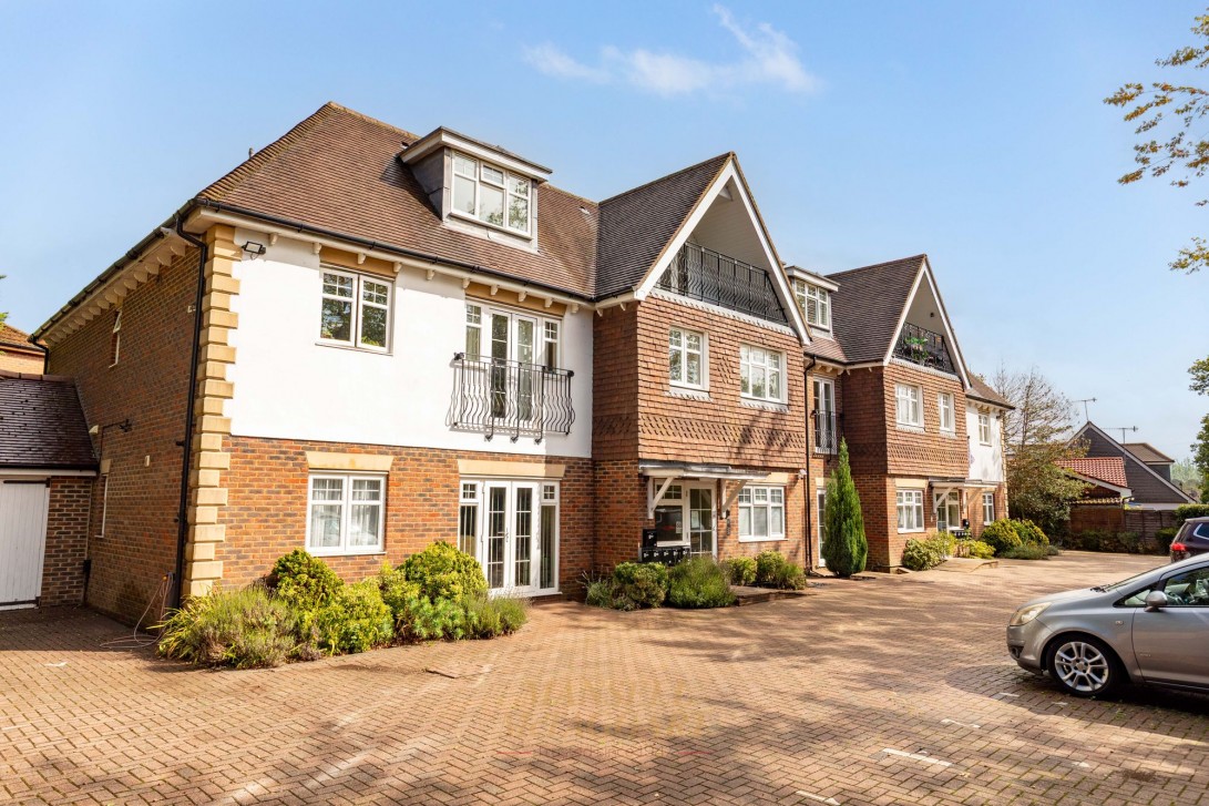 Photo of Flat 6, Crawley