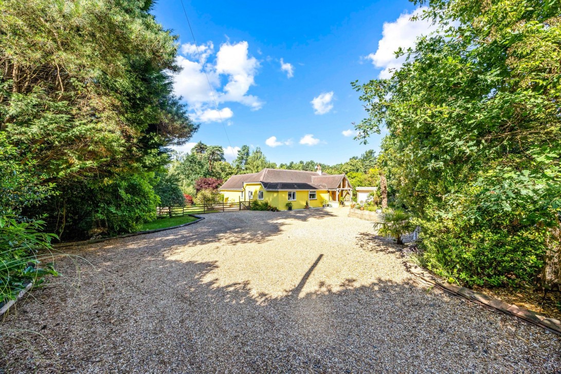 Photo of Olivers Bracken Lane, Pulborough