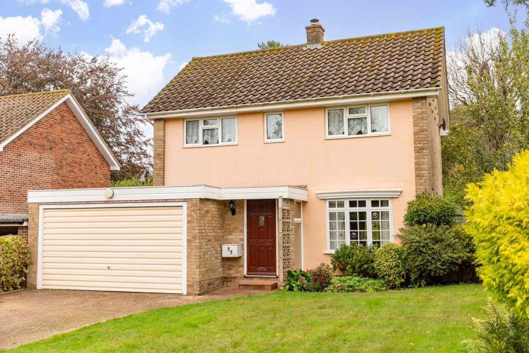 Photo of 33 Beacon Hill, Lingfield