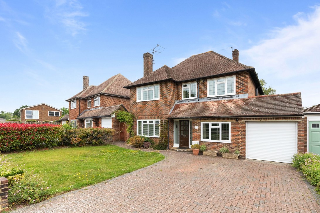 Photo of 47 Pollards Drive, Horsham