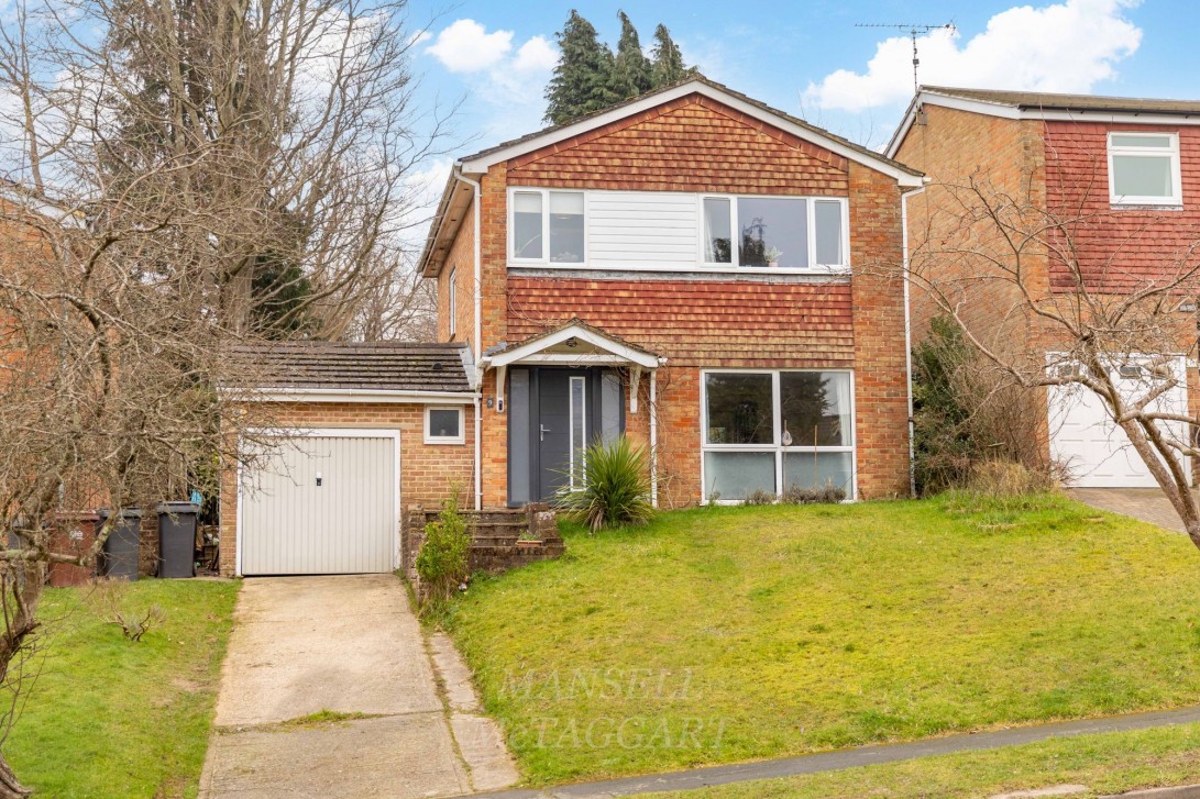 Photo of 9 Freshfield Bank, Forest Row