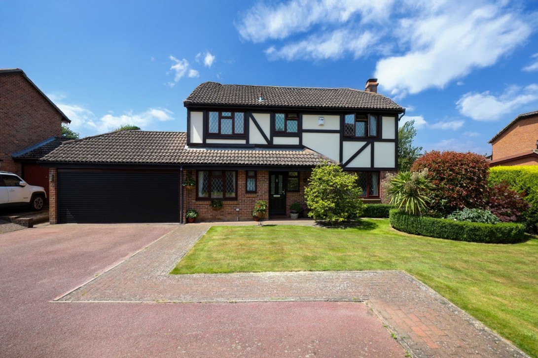 Photo of 4 Lillywhite Close, Burgess Hill