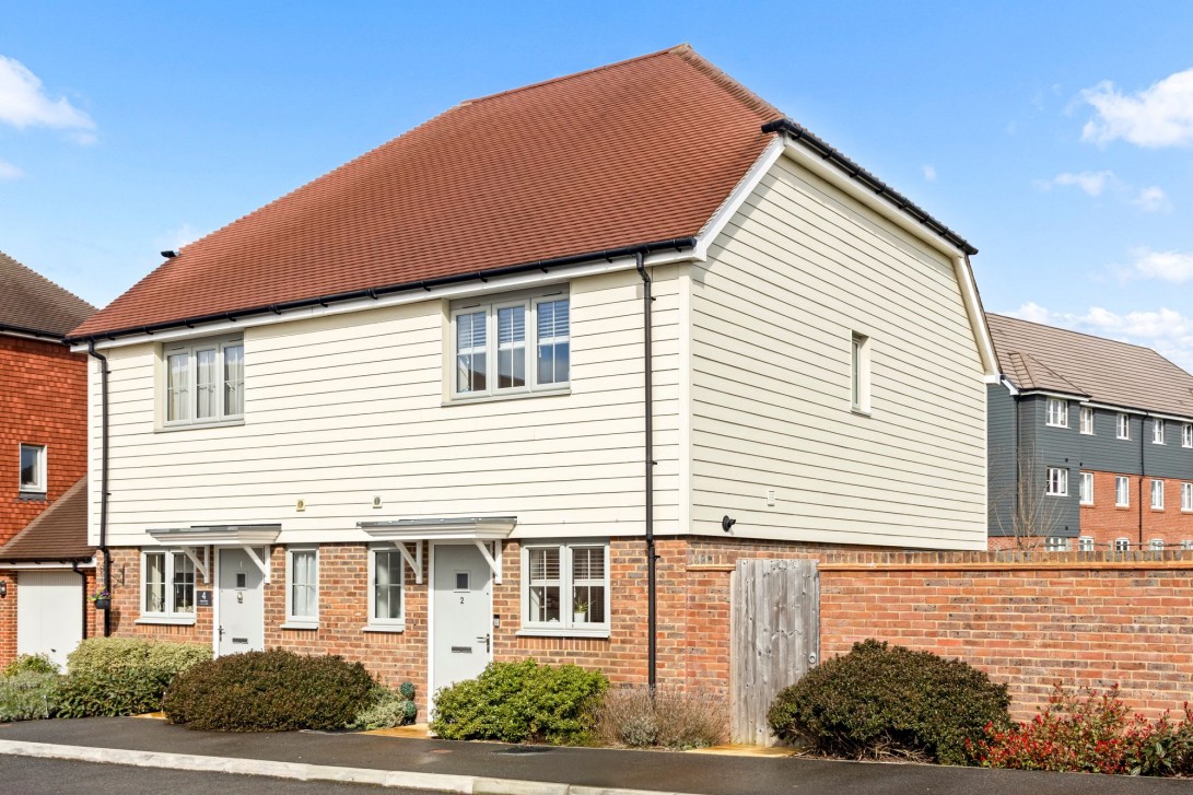 Photo of 2 Garman Way, Billingshurst