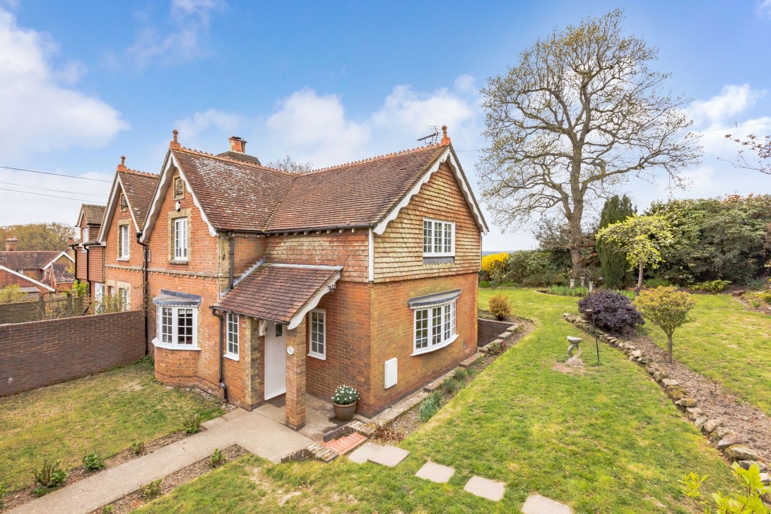 Photo of Napwood Cottages, Mark Cross, Crowborough