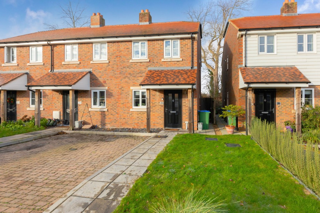 Photo of 25 Chatfield Close, Lewes