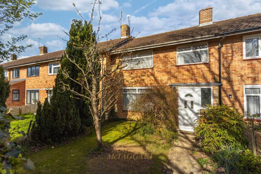 Photo of 36 Fitchet Close, Crawley
