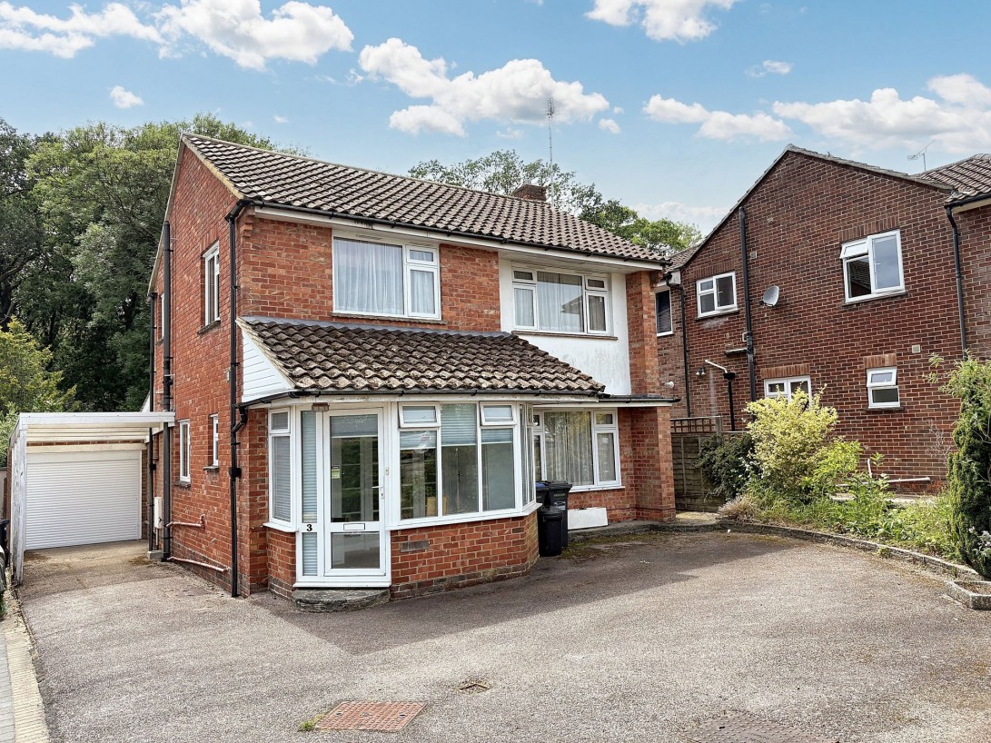 Photo of 3 Bonny Wood Road, Hassocks