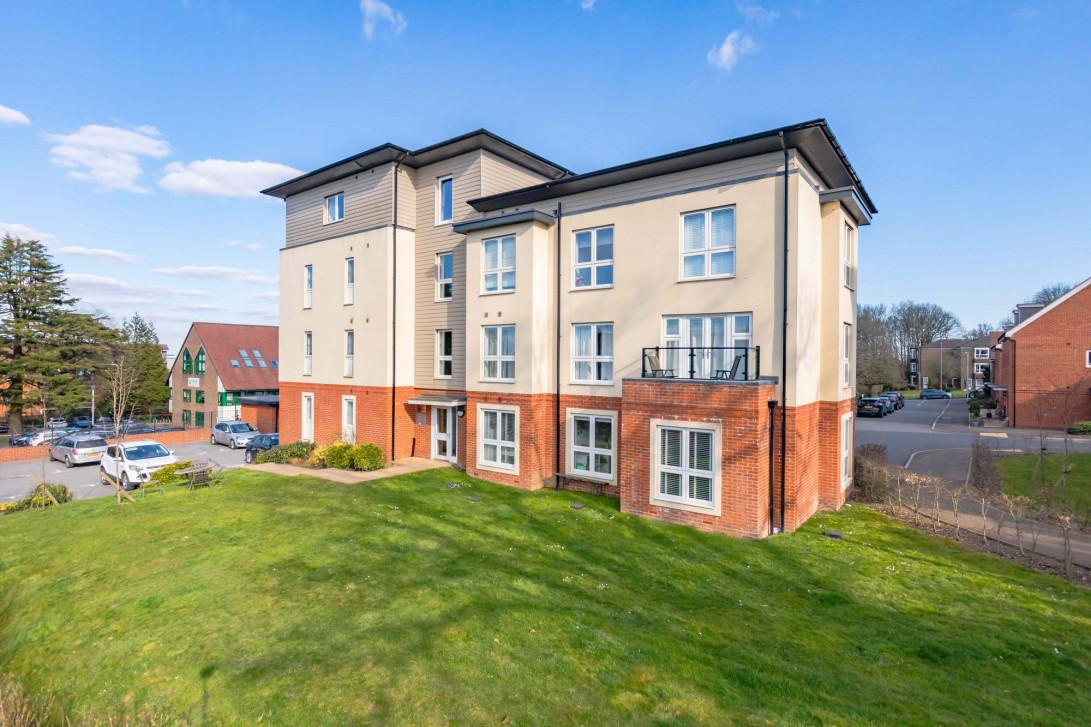 Photo of 18 Bailey Place, Crowborough