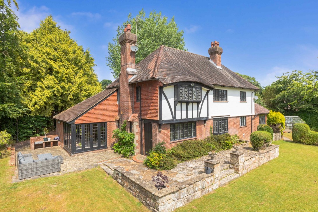Photo of Sussex Cottage Harlequin Lane, Crowborough
