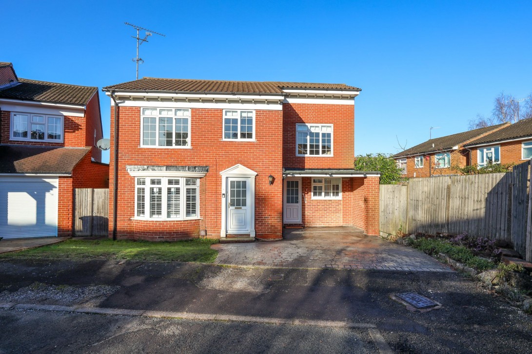 Photo of 8 Tindal Close, Burgess Hill