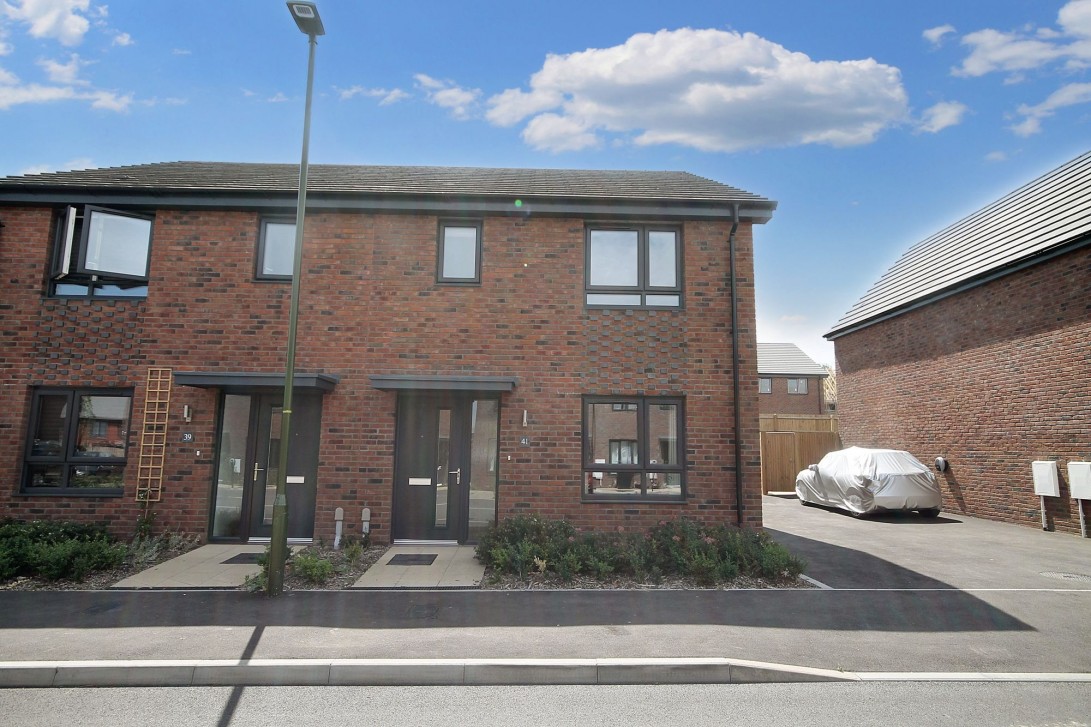 Photo of 41 Barton Way, Hassocks