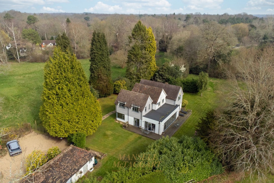 Photo of Prevetts Snow Hill, Crawley